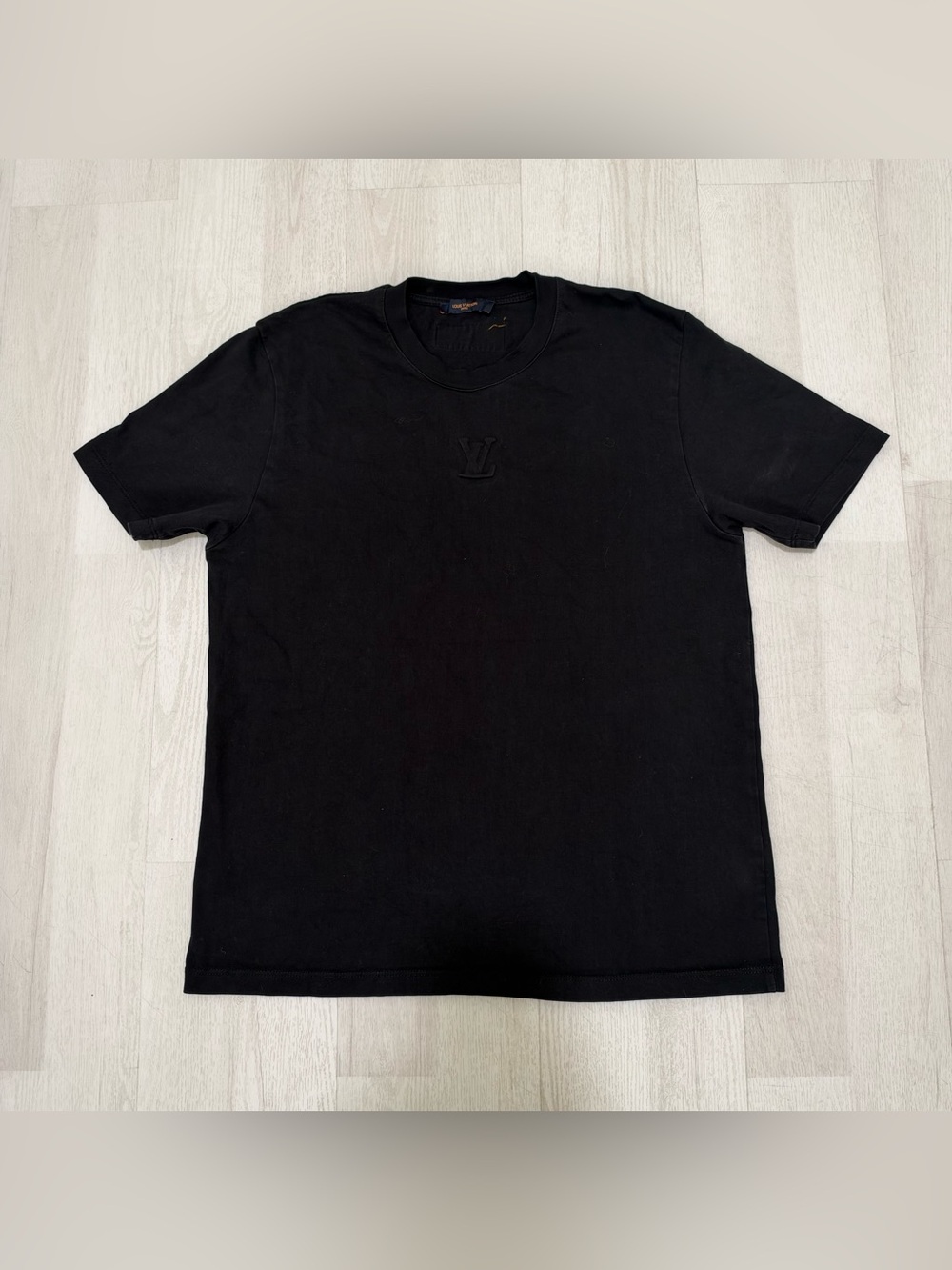 Louis Vuitton Mens Black LV Logo Embroidered T-Shirt Size M